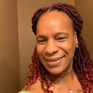 Meet your Posher, Ingrid